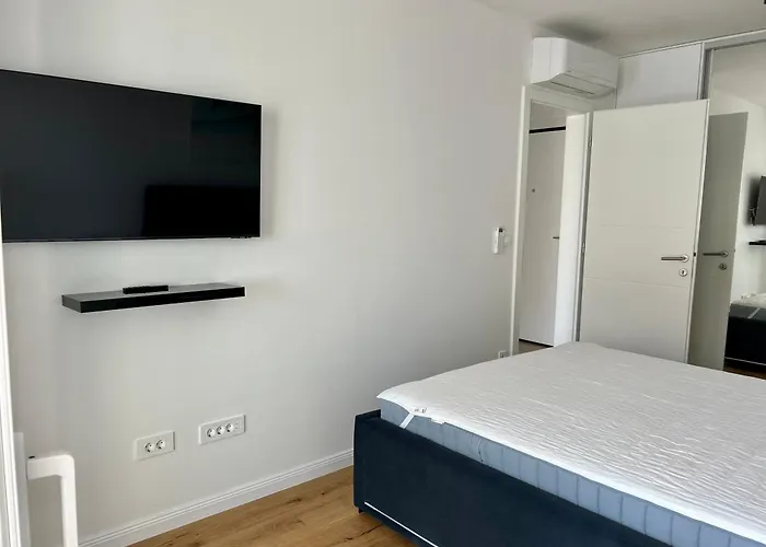 Palm Apartment, * بوفليانا