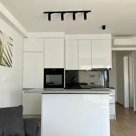 Palm Apartment, * Povljana